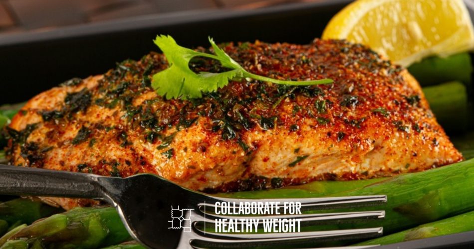 Roasted salmon fillet with asparagus